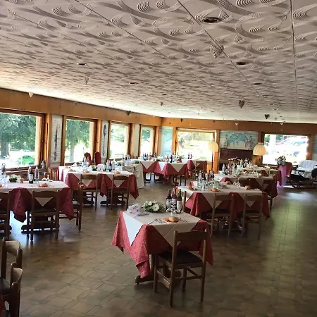 Bike-hotel Mirabeau מלון בלאג'יו